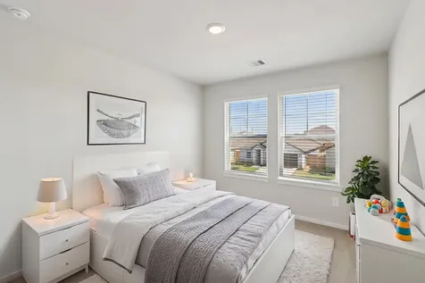 5104 Redbud Valley Drive Pearland TX 77584
