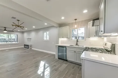 8925 Everglade Drive Houston TX 77078