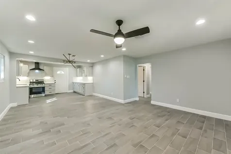 8925 Everglade Drive Houston TX 77078