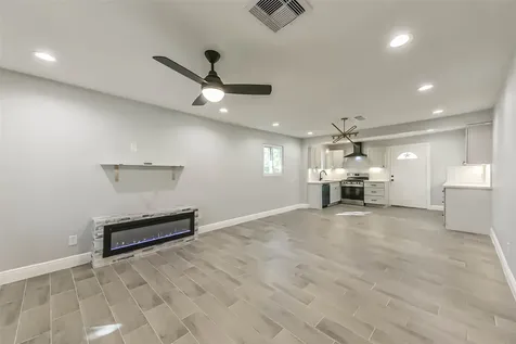 8925 Everglade Drive Houston TX 77078