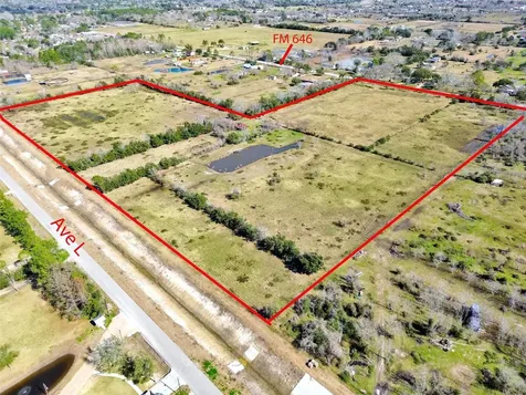 1320 Avenue L Santa Fe TX 77510