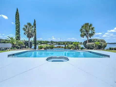 18724 Palm Beach Boulevard Boulevard Conroe TX 77356