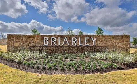 811 Vizsla Court Montgomery TX 77316