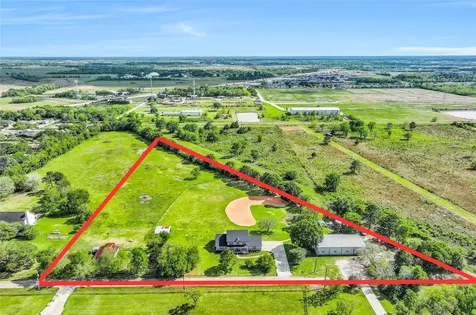 1404 Hollier Road Friendswood TX 77546