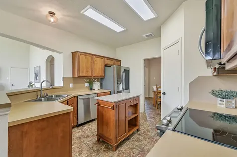 1404 Hollier Road Friendswood TX 77546