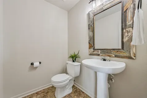 1404 Hollier Road Friendswood TX 77546