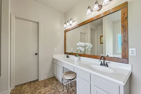 1404 Hollier Road Friendswood TX 77546