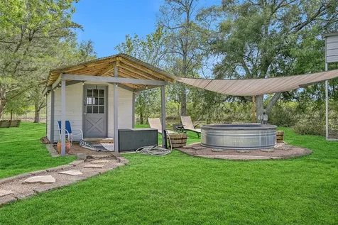1404 Hollier Road Friendswood TX 77546