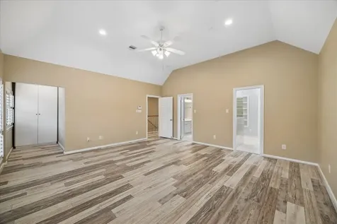 5349 Mcculloch Circle Houston TX 77056