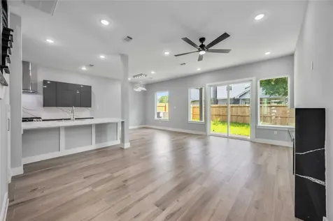 4923 Golden Forest Street A Houston TX 77091