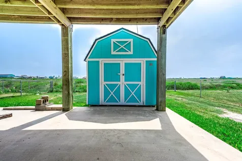 264 County Road 205 Sargent TX 77414