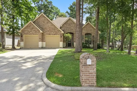 3202 Pine Hollow Circle Montgomery TX 77356