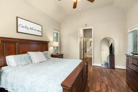 3202 Pine Hollow Circle Montgomery TX 77356