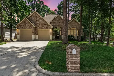 3202 Pine Hollow Circle Montgomery TX 77356