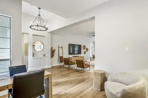 146 S Holly Laurel Circle The Woodlands TX 77382