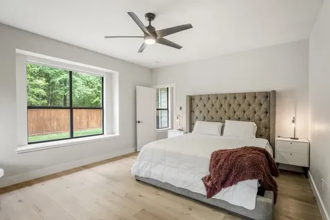 146 S Holly Laurel Circle The Woodlands TX 77382