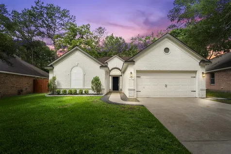 146 S Holly Laurel Circle The Woodlands TX 77382