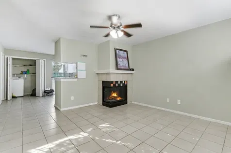 3506 Cove View Boulevard 1403 Galveston TX 77554