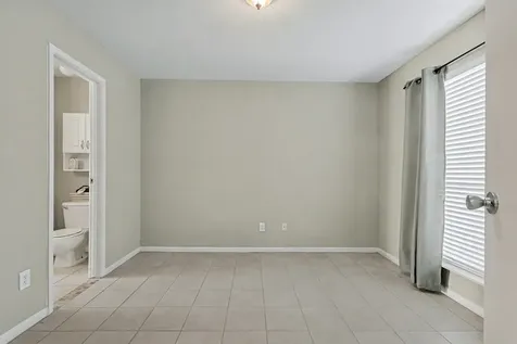 3506 Cove View Boulevard 1403 Galveston TX 77554