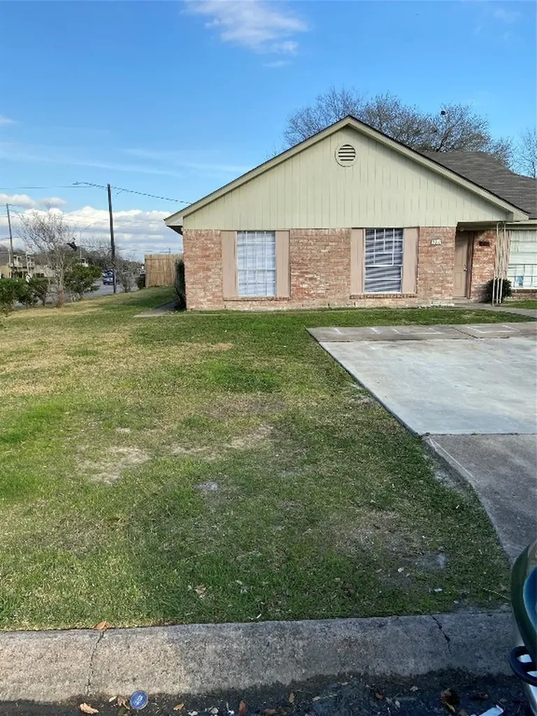 12051 Troulon Drive Houston TX 77072