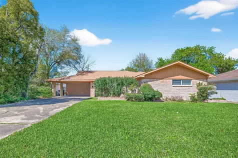 4834 Spellman Road Houston TX 77035