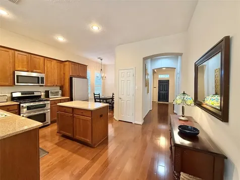 98 W Montfair Boulevard The Woodlands TX 77382