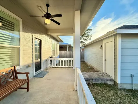 98 W Montfair Boulevard The Woodlands TX 77382