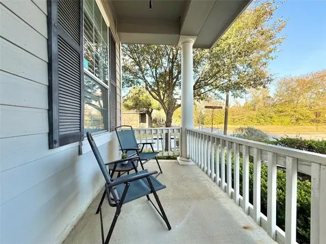 98 W Montfair Boulevard The Woodlands TX 77382