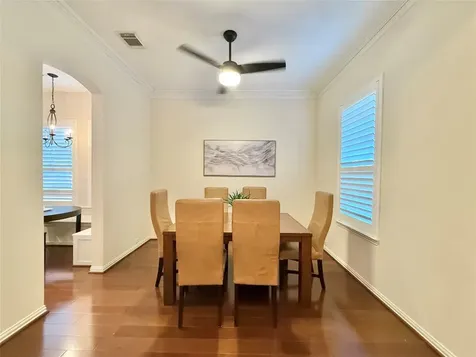 98 W Montfair Boulevard The Woodlands TX 77382