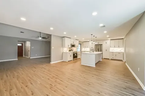 5034 Creekview Drive La Porte TX 77571
