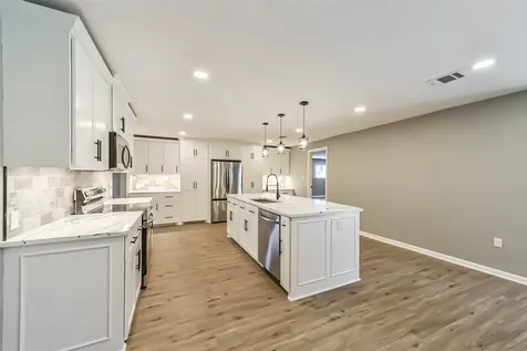 5034 Creekview Drive La Porte TX 77571