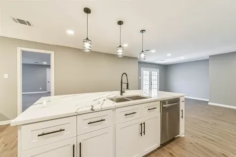 5034 Creekview Drive La Porte TX 77571
