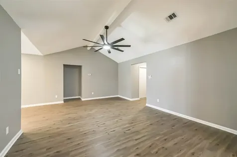 5034 Creekview Drive La Porte TX 77571