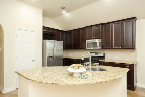 9960 Golden Field Lane Brookshire TX 77423