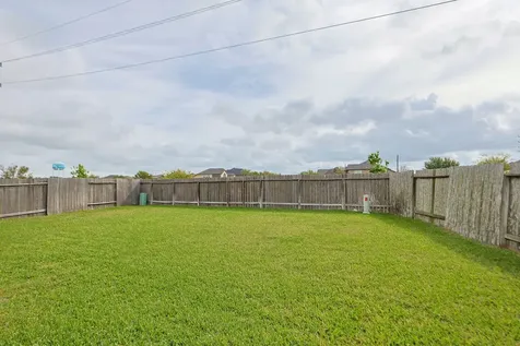 9960 Golden Field Lane Brookshire TX 77423