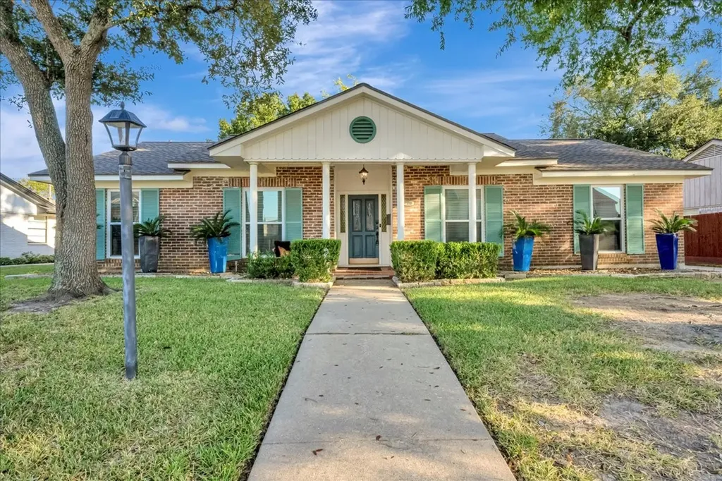 1710 San Sebastian Lane Houston TX 77058