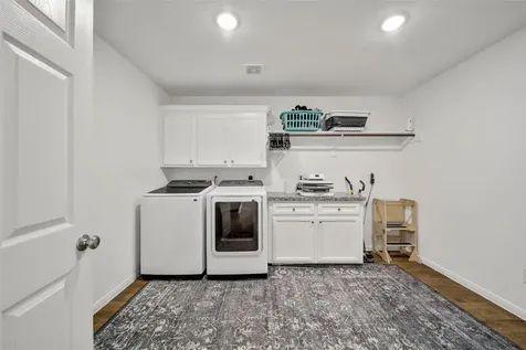 2063 White Buck Court Cleveland TX 77328