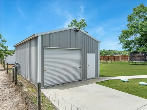 2063 White Buck Court Cleveland TX 77328