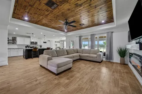 2063 White Buck Court Cleveland TX 77328