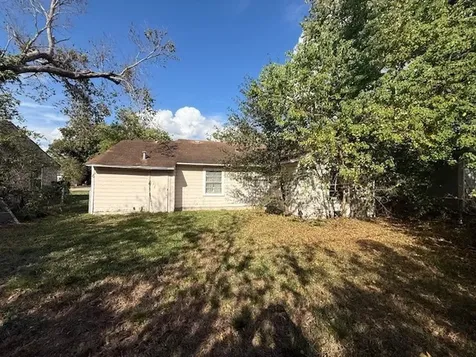 5122 Longmeadow Street Houston TX 77033