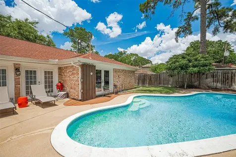 14127 Britoak Lane Houston TX 77079