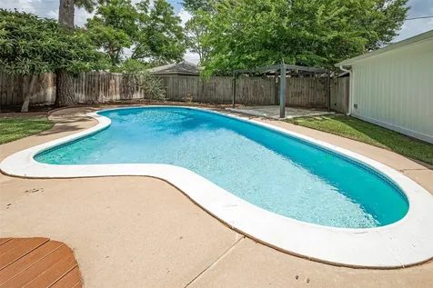 14127 Britoak Lane Houston TX 77079