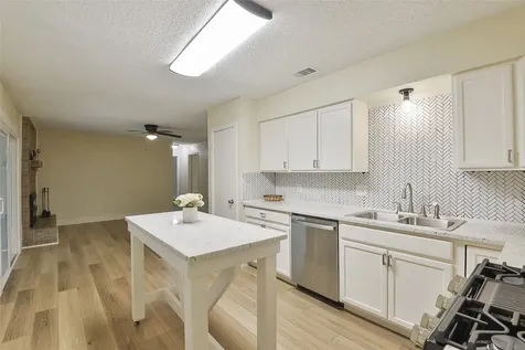 19823 Burle Oak Drive Humble TX 77346