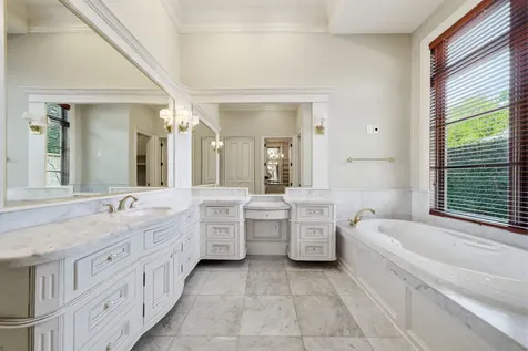 5339 Tilbury Drive Houston TX 77056