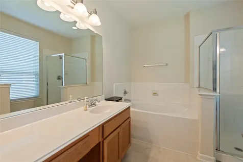 686 Fountain View Lane League City TX 77573