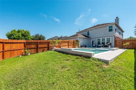 686 Fountain View Lane League City TX 77573