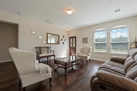 686 Fountain View Lane League City TX 77573