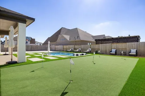 6807 Mirabeau Lane Katy TX 77493