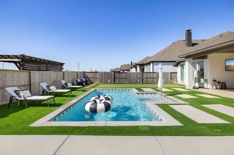 6807 Mirabeau Lane Katy TX 77493