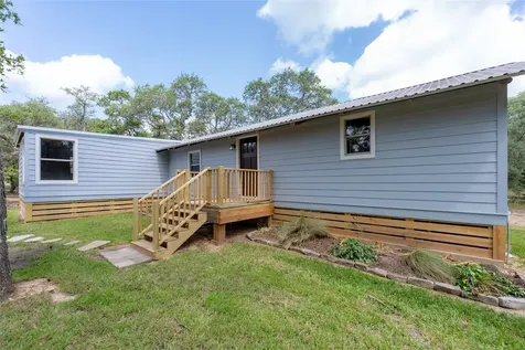 706 Crooked Creek Drive Sheridan TX 77475